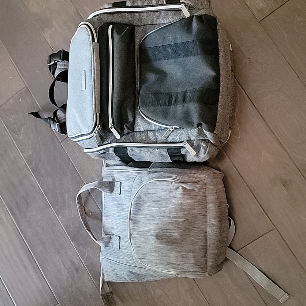 Brezza Diaper bag and Enfamil Bottle Bag bundle full obile changing station